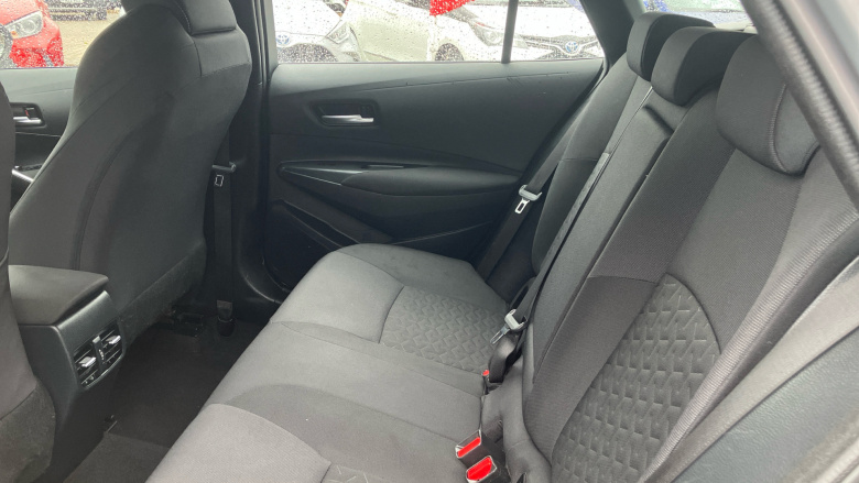 Toyota Corolla 1.8 VVT-i Hybrid Icon Tech 5dr CVT Hybrid Estate